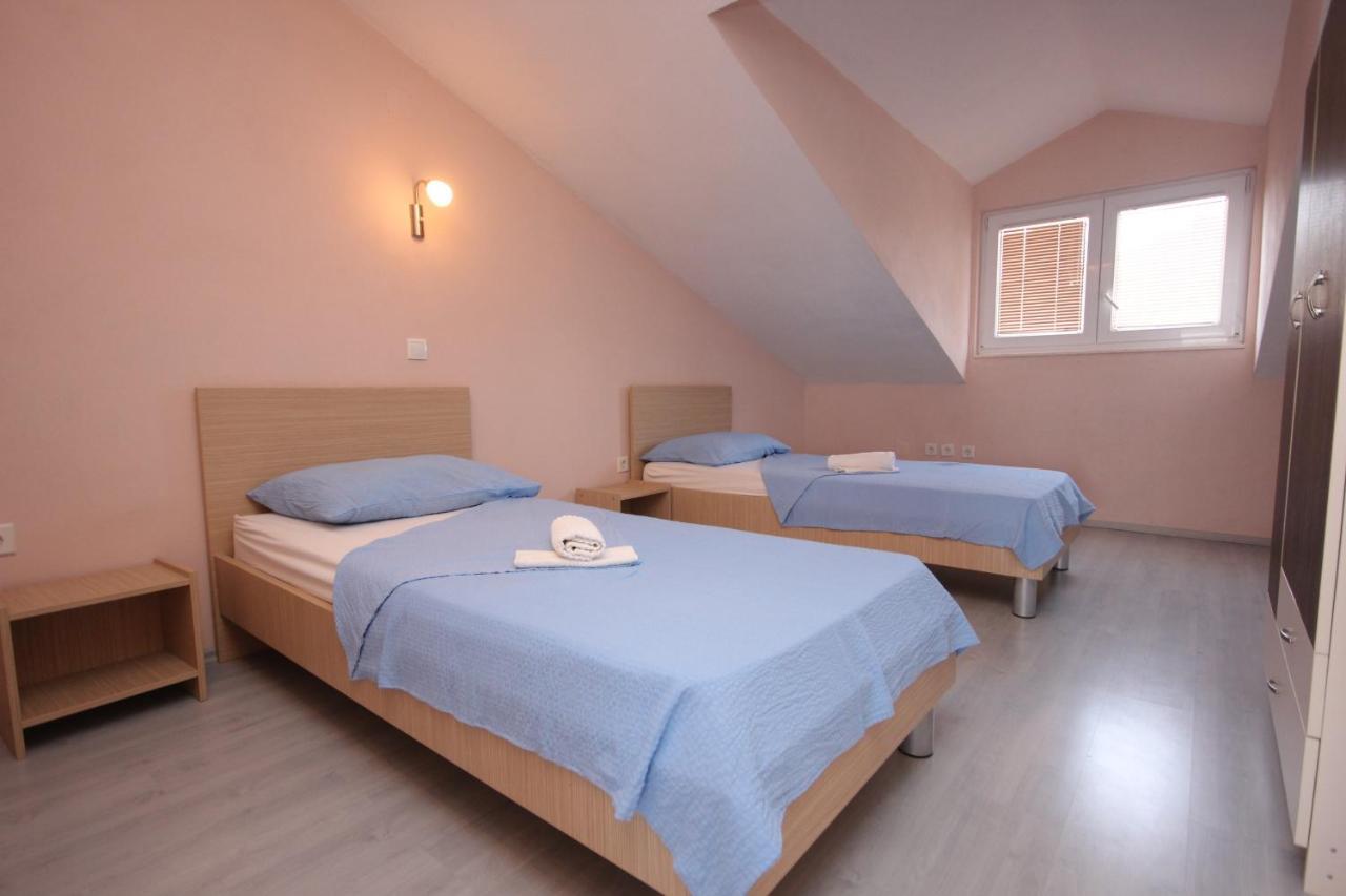 Apartments By The Sea Tkon, Pasman - 686 外观 照片